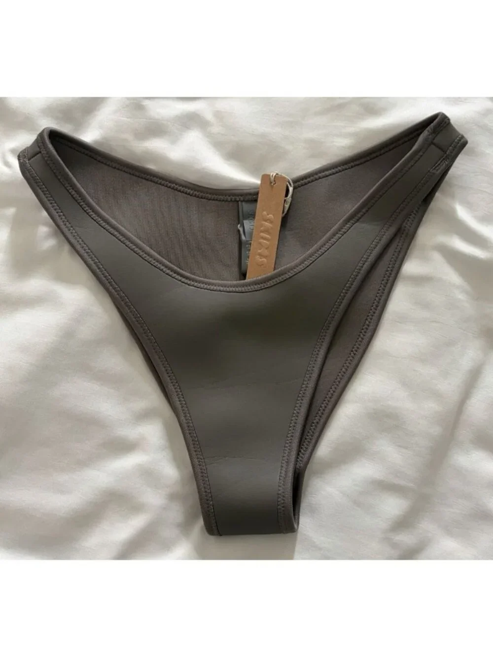 Skims Rubberized Scuba Swim Tanga Bikini Bottom In Gray Chalk Sz Small NWT